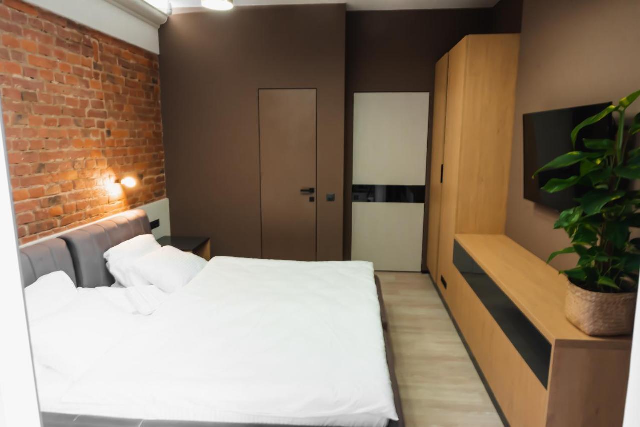 Hotel Miracle Place *